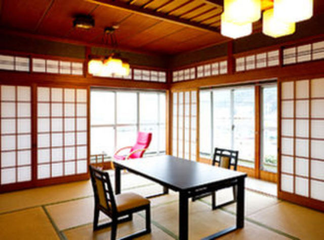Kappo Ryokan Shimizu 층