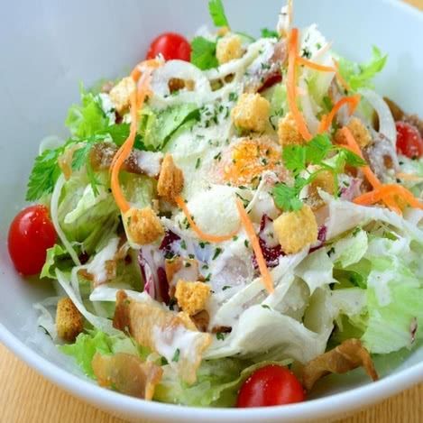 기온 주변의 관광객을 위한 점심 휴식을 즐길 수 있는 16개의 레스토랑!