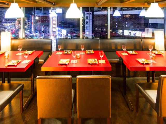 Sushi with Lightly-Seared Wagyu Beef x Beef Dak Galbi - Meat Bar MEAT YOSHIDA - Ueno branch 층