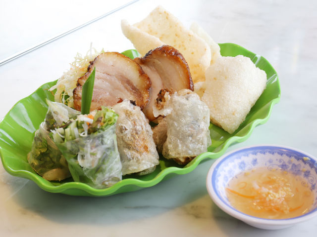 태국 요리 Viet Kitchen Lemongrass cuisine