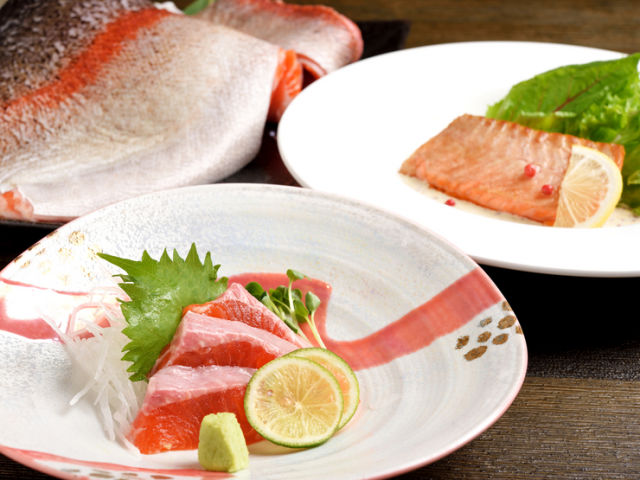 Sake and Cuisine Tokujiro 요리