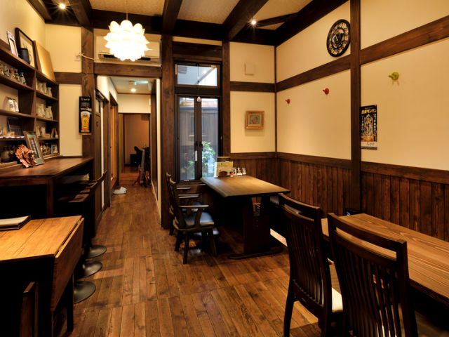 Sake and Cuisine Tokujiro 층