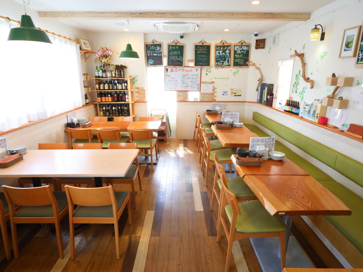 Creative Dining Awaji 층