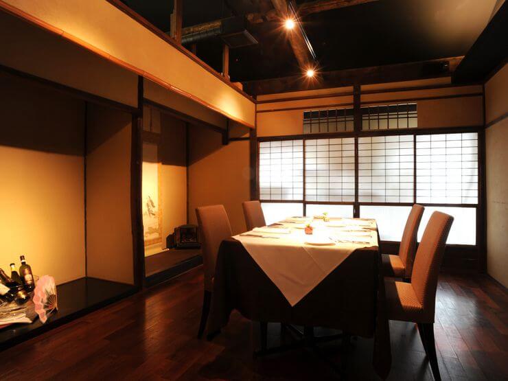 在佇立於富含歷史氛圍街道中的町家店鋪裡沈靜地度過⋯