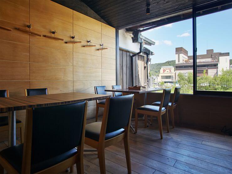 在佇立於富含歷史氛圍街道中的町家店鋪裡沈靜地度過⋯