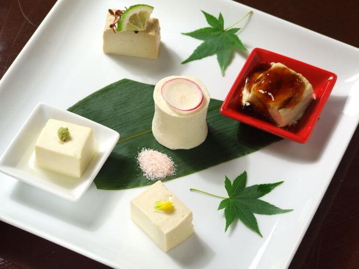 在佇立於富含歷史氛圍街道中的町家店鋪裡沈靜地度過⋯