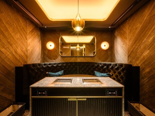 西麻布  燒肉X ~TEN~ floor