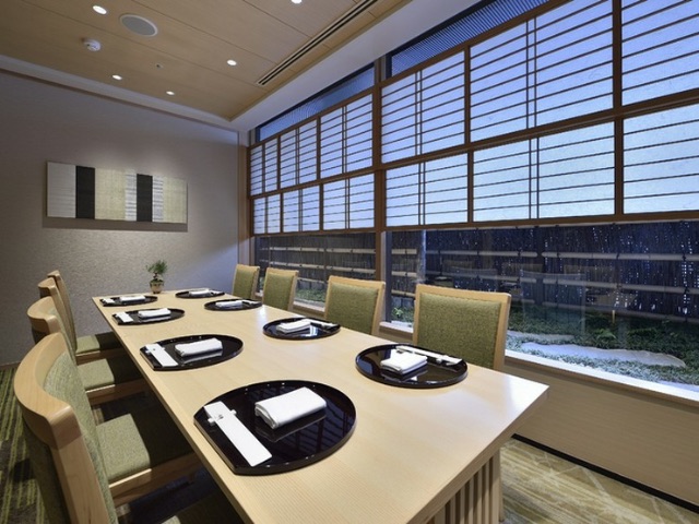 Enjoy a luxurious girls' day out with a hotel lunch! 5 recommended hotel restaurants / Hakata, Fukuoka