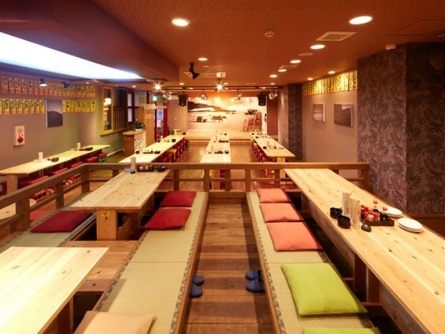 沖繩之旅時值得一去的5家以海鮮為特色的日式餐廳和居酒屋