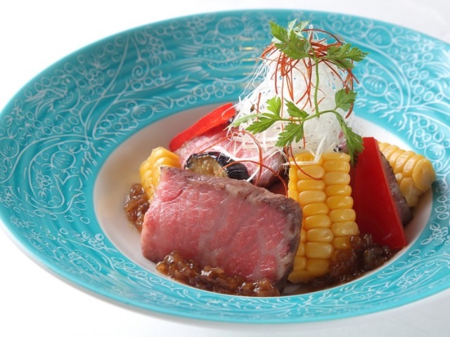 Excellent service with seasonal Japanese cuisine that values once in a lifetime encounters