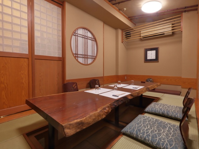 5 Japanese restaurants to visit on special days, that let guests spend a comfortable time in private rooms / Namba, Osaka