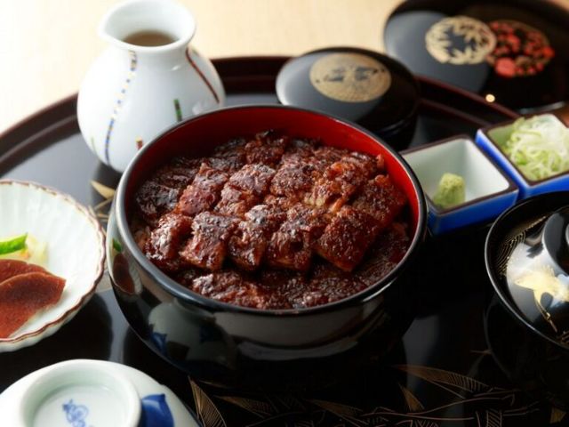 1. Unagi Hitsumabushi Bincho Mitsukoshi Ginza Location