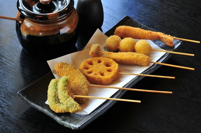 何謂串炸和炸肉串