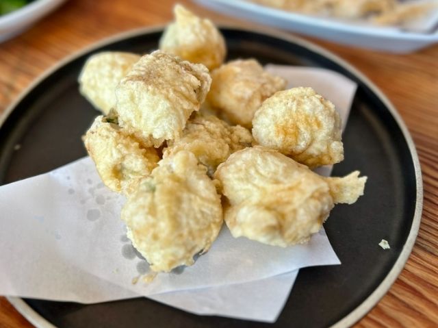 "Deep-fried White Flounder" and "White Flounder with Shiso Leaves Roll"