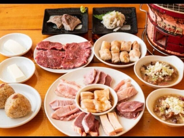 從經典部位到稀有部位，超過30多種內臟的美味讓人垂涎欲滴