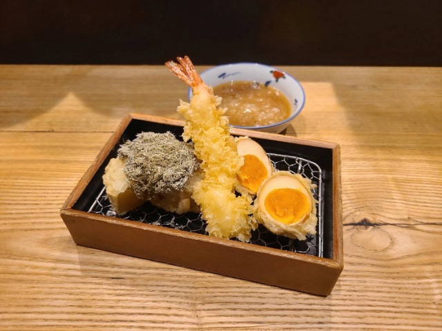 Enjoy a diverse variety of tempura, from standard options to more creative dishes