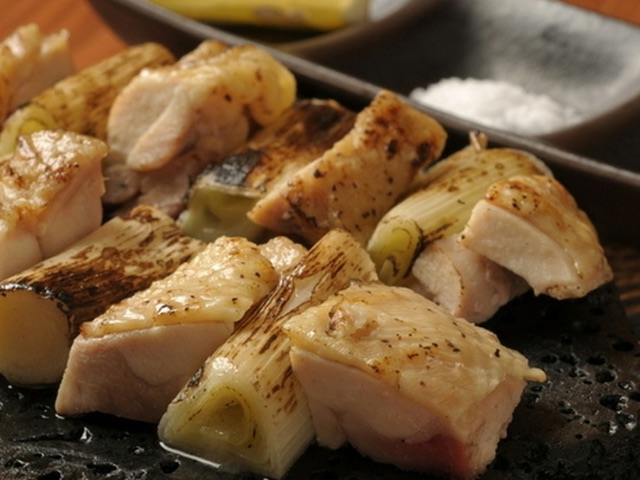 Enjoy Yamaguchi Prefecture’s local cuisine and local sake in a relaxing private room