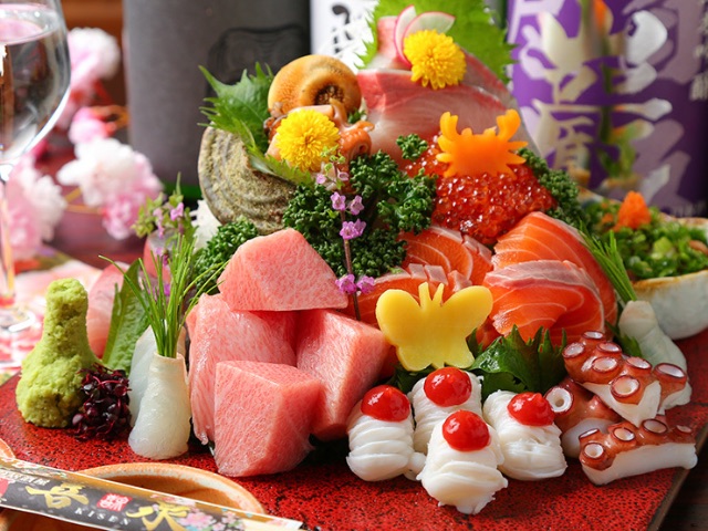 以實惠價格，提供由最優質食材製作而成的時令創意菜肴 