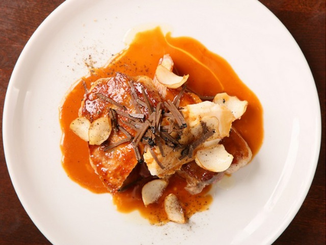 套餐和單點料理都能帶來滿意度很高的獨棟餐酒館 