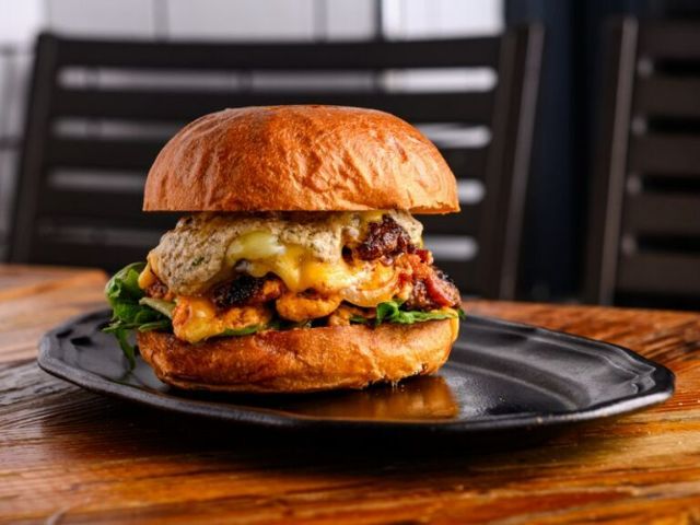 J.S. BURGERS CAFE Shinjuku Branch