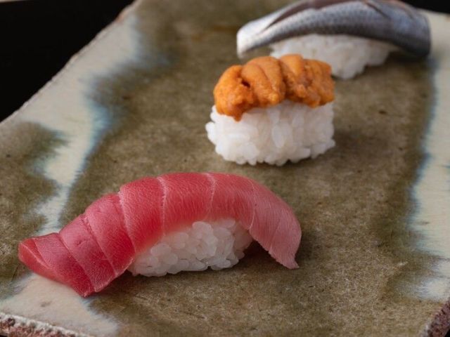 Restaurants in Fukuoka Where You Can Enjoy Eel, Sushi, Yakiniku, and More Even for Lunch
