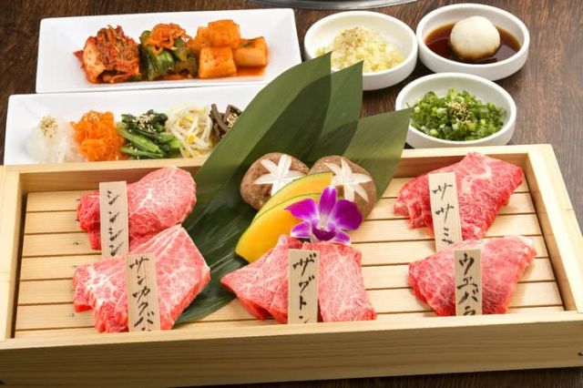 11. 燒肉Black Hole 新宿中央路店