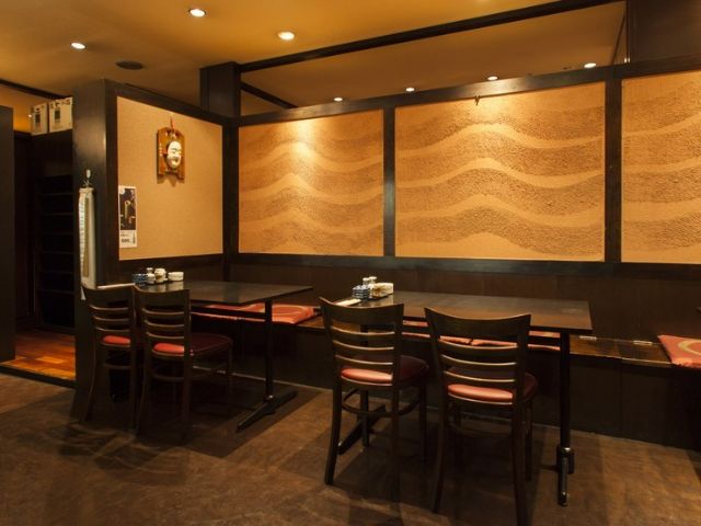 A Japanese-style izakaya (Japanese tavern) boasting exceptionally fresh seafood and the flavors of Kyushu