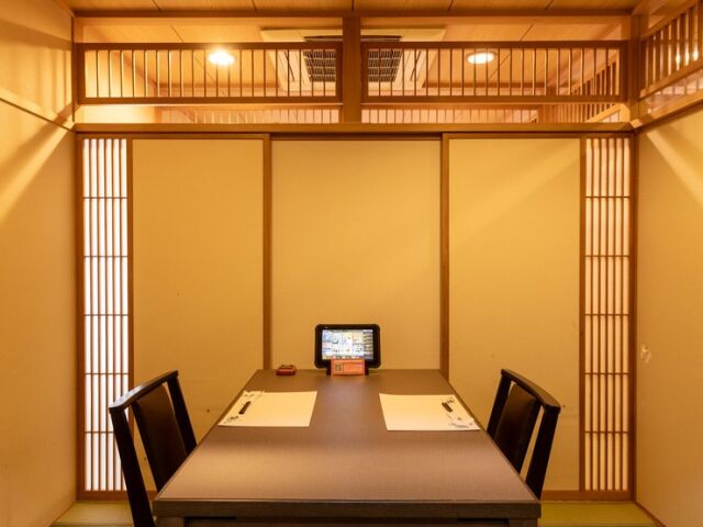 Kaisendokoro Sushi KAITO Mojiko Main Branch floor