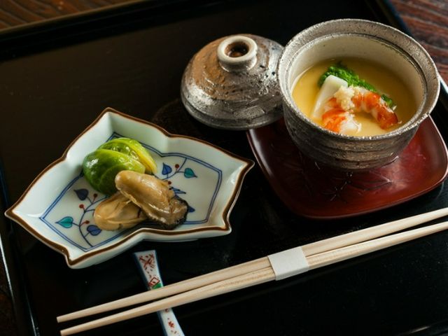 名店的味道传承两代的怀石料理。位置也非常好