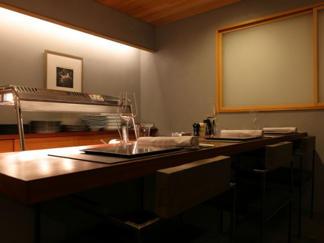 以「五十二旬」為主題的一對一配對風格