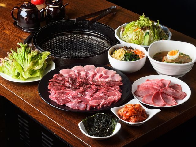 14. 烧肉坂野枥六本木