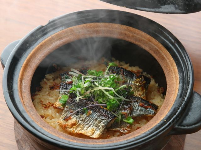 在安静的住宅区享用正宗日本料理店的炊饭