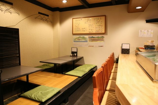 A restaurant where you can enjoy seasonal seafood sourced from all over Japan