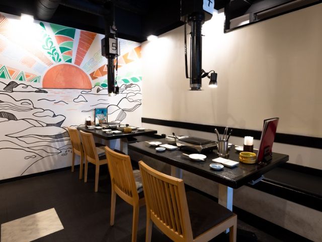 牛排・燒肉・烤雞肉串!肉グルメが自豪的沖繩的店