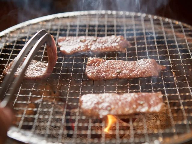 石垣牛 炭火燒肉 YAMAMOTO(石垣市/燒肉)