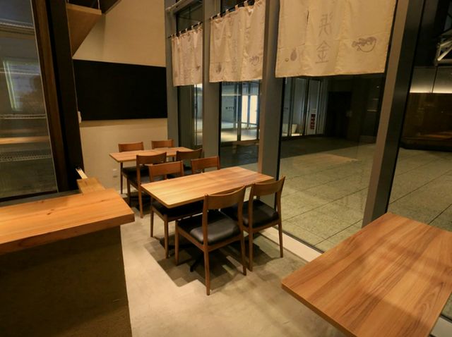 Enjoy a variety of dishes such as tempura (fried seafood and vegetables) along with local sake