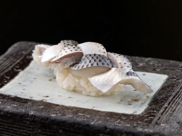 The bliss of enjoying freshly made sushi at the counter. Recommended sushi restaurants in Tokyo