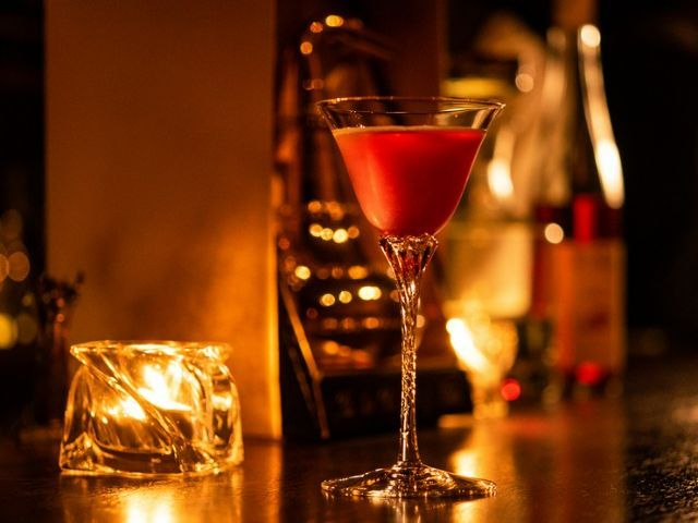 可以品味东京非凡空间魅力的意式酒吧。