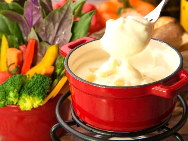 4.鎌倉蔬菜與起司火鍋 秋葉原Garden Farm秋葉原店