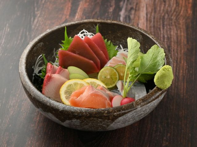 在京都观光尽兴之后在居酒屋干杯！｜京都