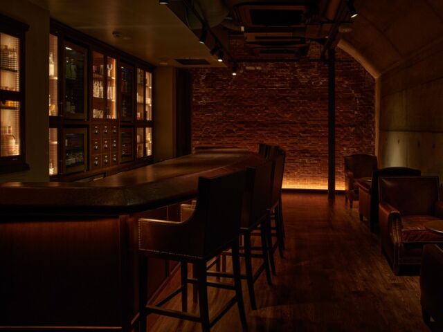 LOW-NON-BAR floor