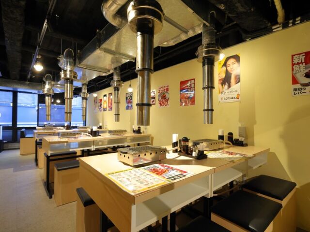 Yakiniku Kanda Seinikuten floor