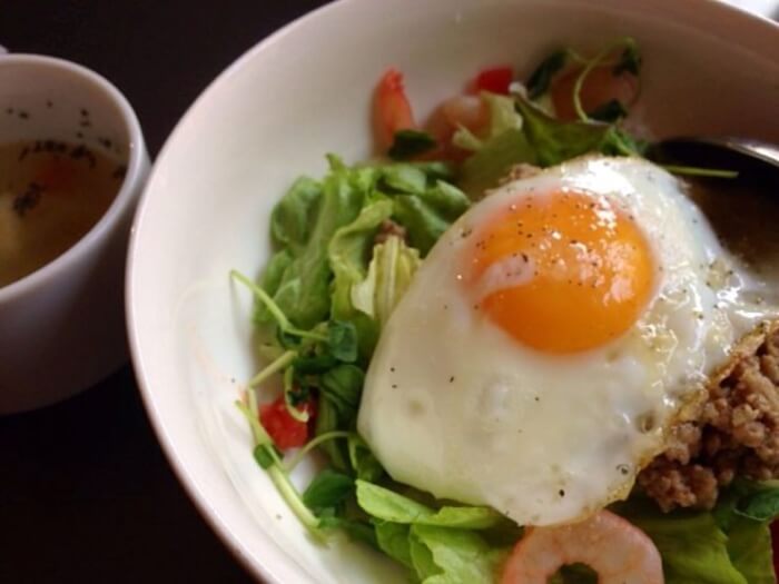 9. Salo Café