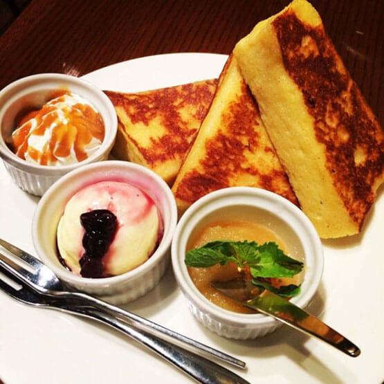12. CAFE AALIYA