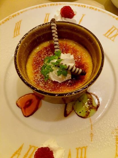 17. Alice’s Fantasy Restaurant