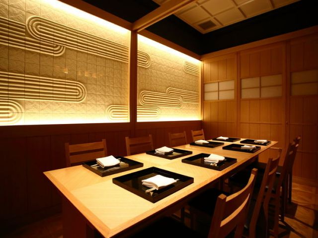 筑地世界最大市场(东京)15个不可错过的寿司店