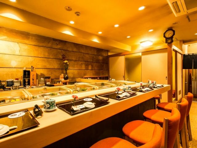筑地世界最大市场(东京)15个不可错过的寿司店