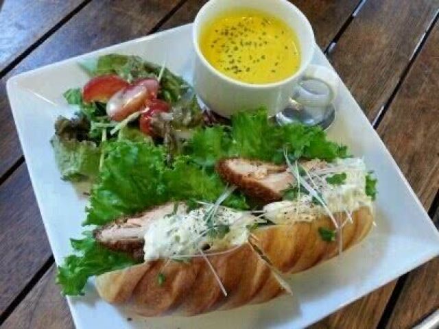 9. MAISON KAYSER 池袋店