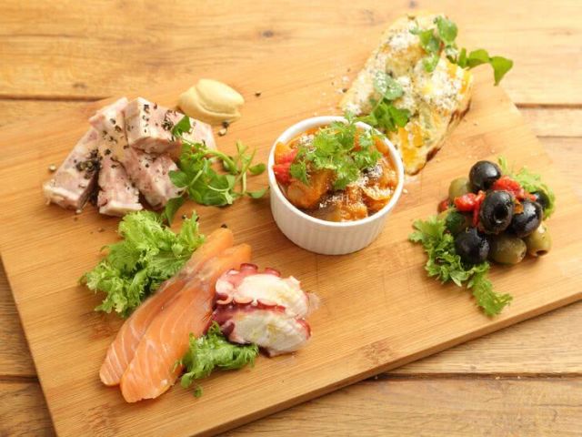 12 All-You-Can-Eat Places in Kichijoji
