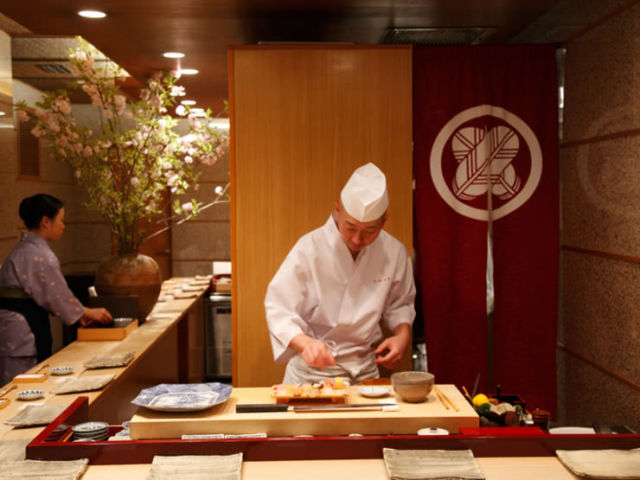 5. Sushi Kanesaka (Shinbashi)